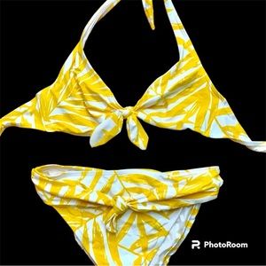 Carmen Marc Valvo Swimwear Bikini M Like New